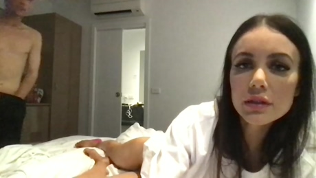 hornypetitegirl77  06-05-2022
